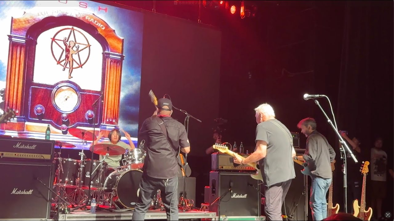 With Alex Lifeson from Rush and Tom Morello, I had the honor of performing 'Limelight' by Rush!