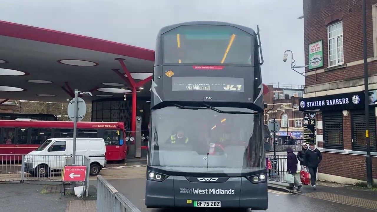 National Express West Midlands Wright StreetDeck Electroliner ⚡E1146 Bus Route 529 Wolverhampton 