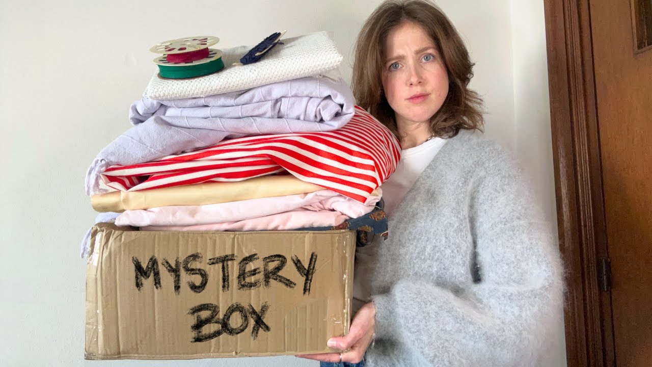 unboxing the ultimate MYSTERY THRIFT BOX (massive fabric haul!)
