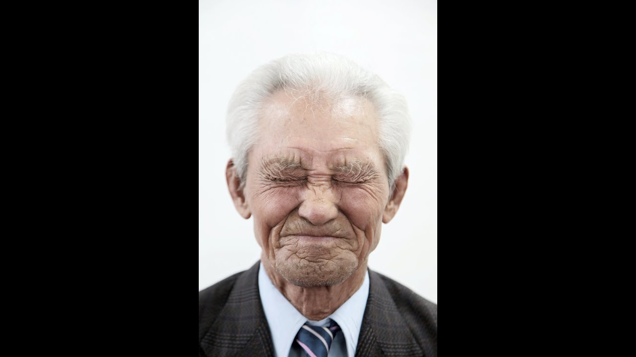 알렉스 김의 제주 기록 : 주름 속에 피어난 1028개의 마지막 찬가alexjojo@naver.com