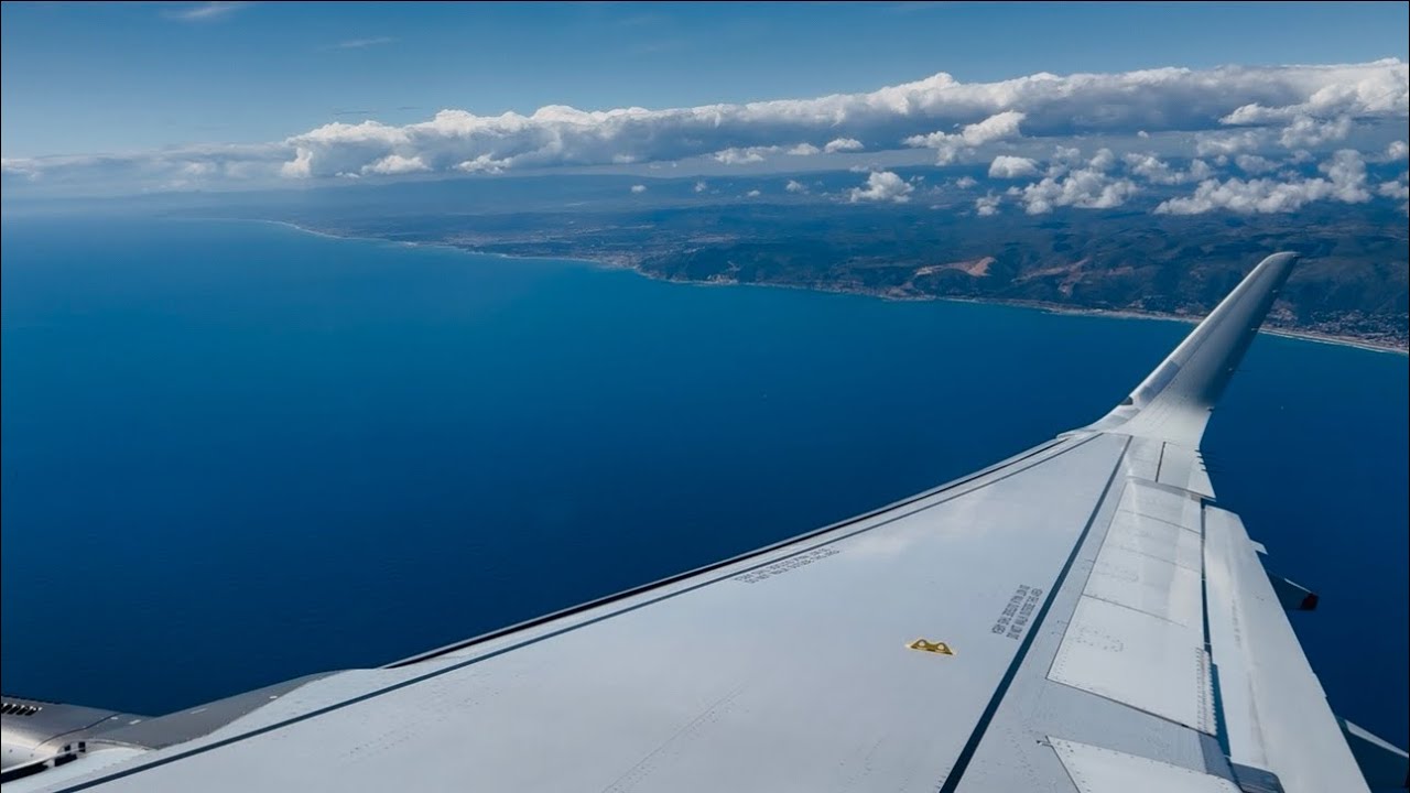 British Airways BA475 Sunny Take off from Barcelona to LHR - Part 1