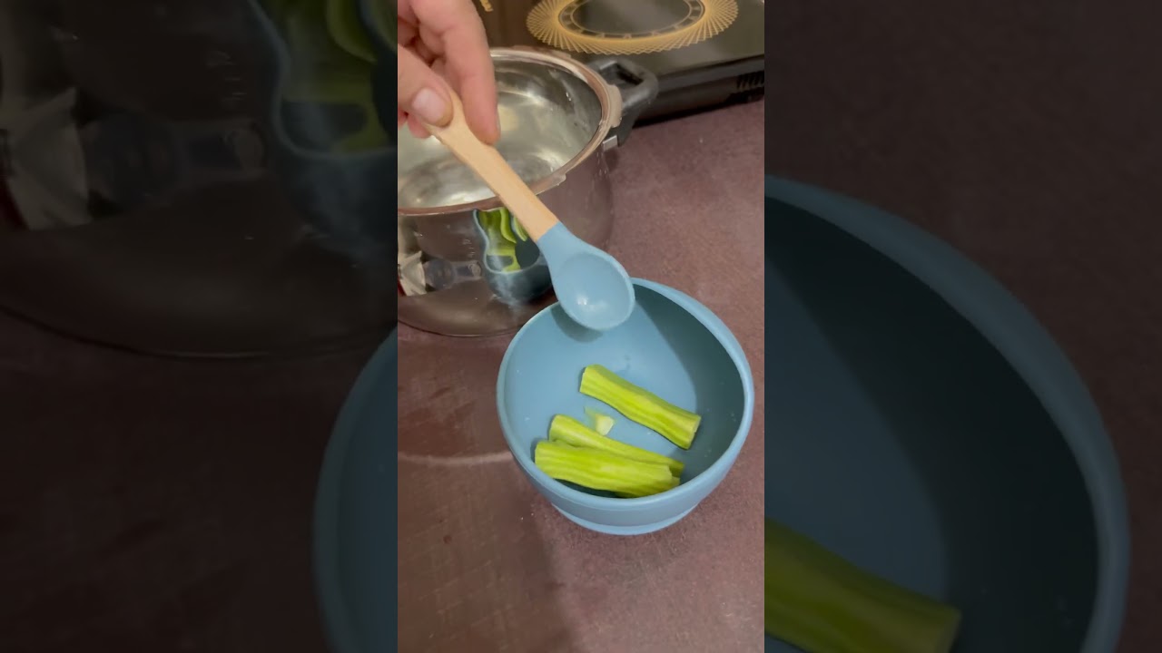 How To Give Drumstick To 6 Month Old Baby For The First Time #drumsticksoup #drumstick #babyfood