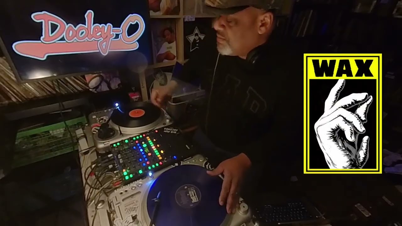 Dooley-O Seg #1 Wax Lounge