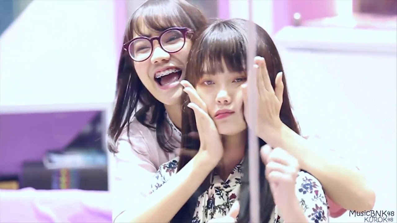 [BNK48] มาดูความน่ารักของมิวสิคในตู้ปลา 26/2/61