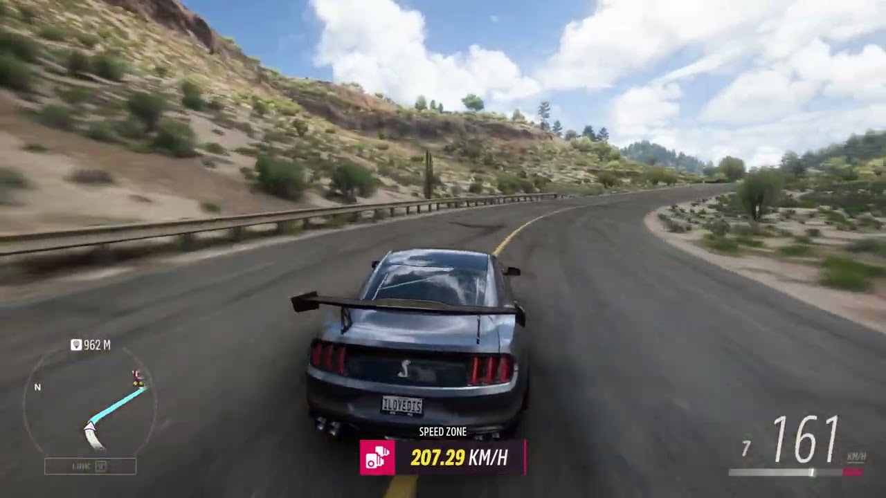 Mustang Shelby GT500 - Sound
