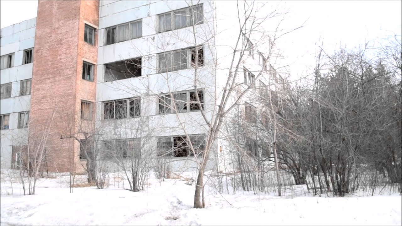 разбитый и разграбленный завод