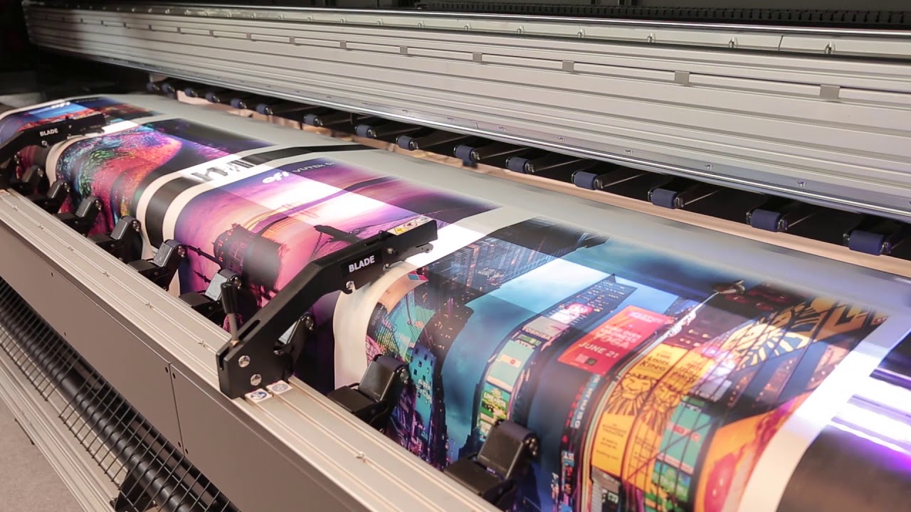 Superwide VUTEk 5r/3r printer   Backlit Textile Printing
