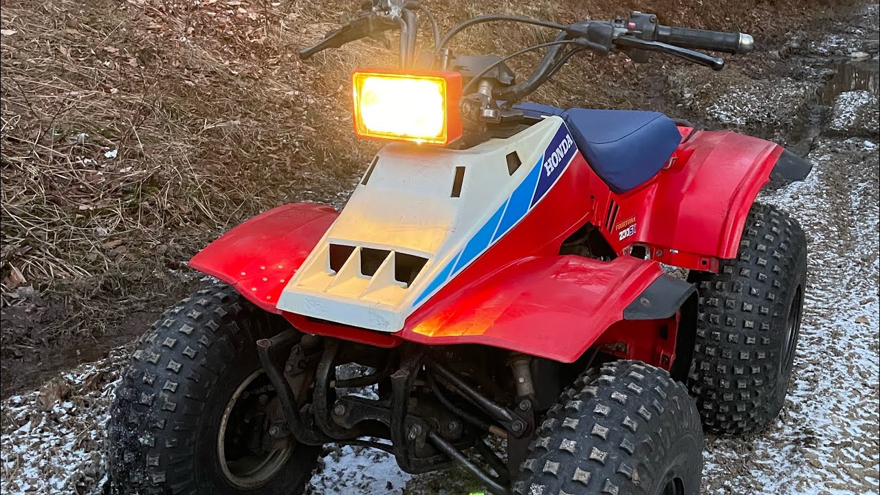 1986 Honda TRX200SX | Fixing up my Childhood ATV (Fuel Tank, Petcock, Carb, Plastics, Seat, Lights)