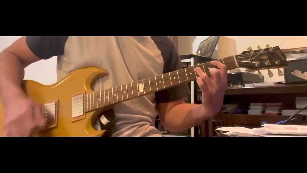 Siniestro Total Assumpta guitar
