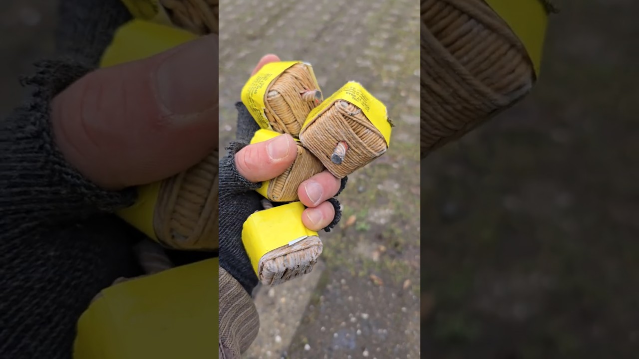 4x Weco Kubi von Lidl | 4 B&ouml;ller von Lidl gleichzeitig z&uuml;nden | cubic cannon shot #shorts #fireworks
