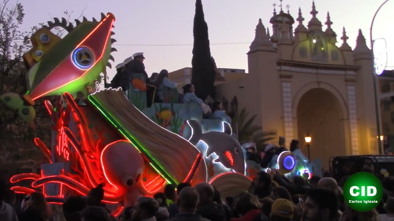 Cabalgata de Reyes Magos de Sevilla en la Macarena 2023 (Completo)