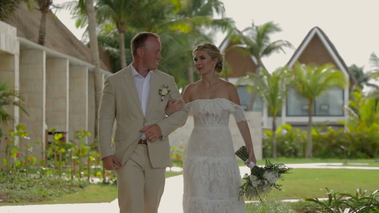 Destination weddings at Dreams Sapphire Resort by Adventure Photos