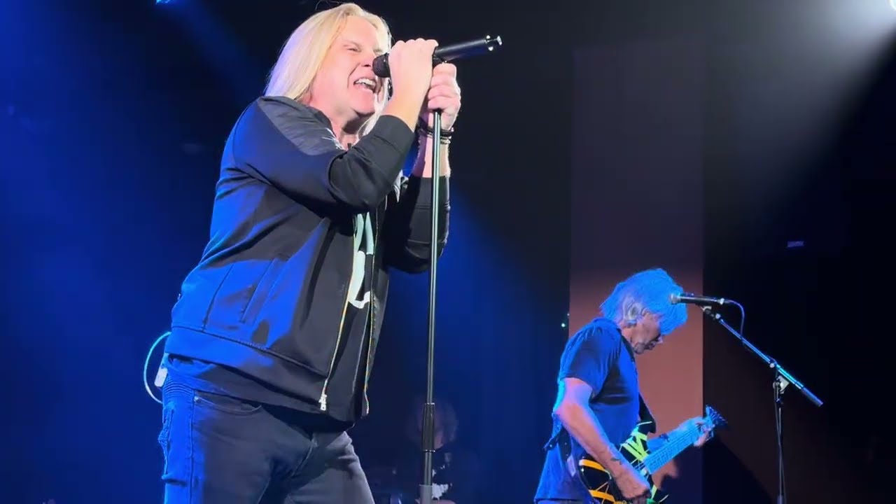 Lynch Mob - Street Fighting Man (live in Derry, NH 3/1/26)