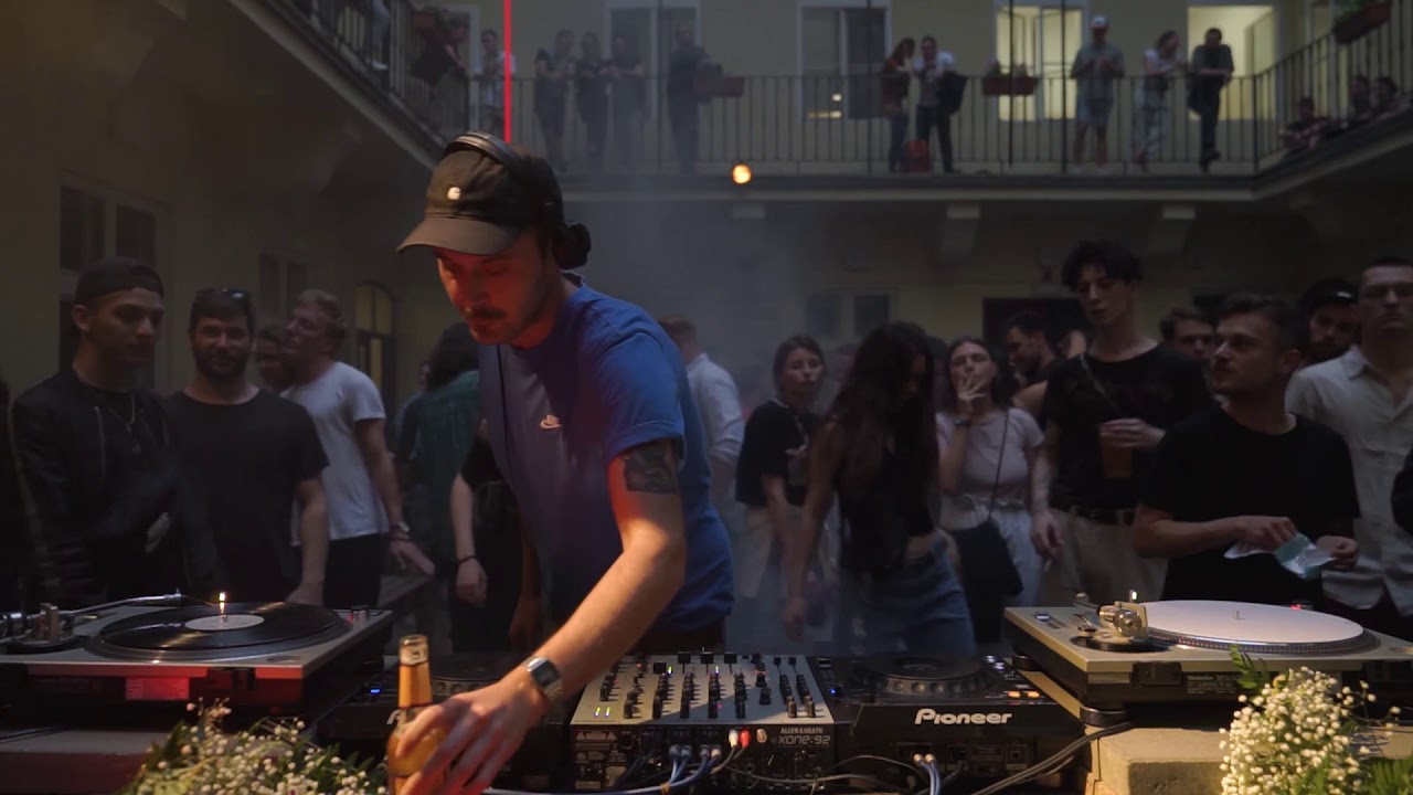 PSJ Hollar Room DJ Set