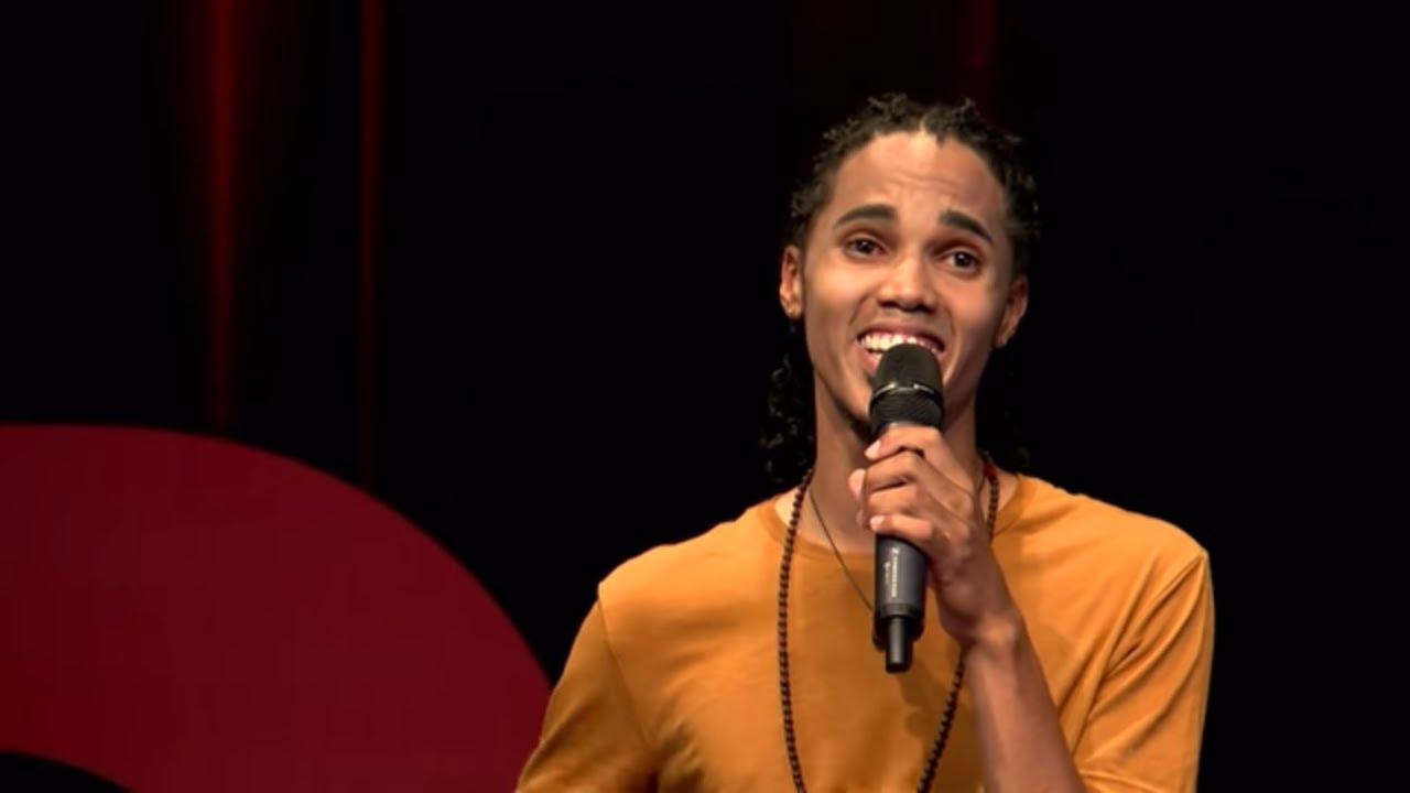 Etre créole dans le monde |  KAFMARON | TEDxRéunion