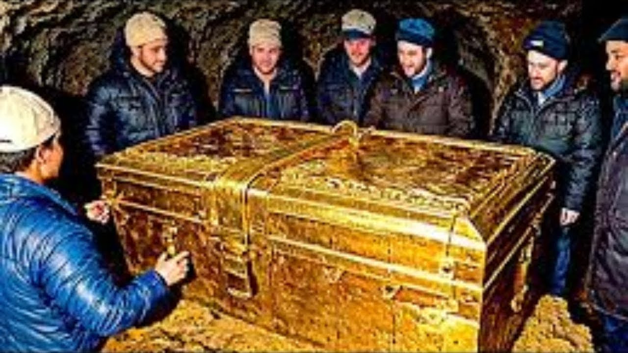 What They Found Deep Inside Mel's Hole TERRIFIES The Whole World