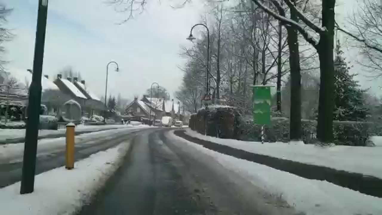 Stiphout in de sneeuw.MP4