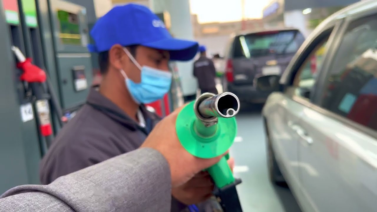 محطة آرامكو السعودية الثانية  والأولى بالخبر.Saudi Aramco's second station in the first in Al-Khobar