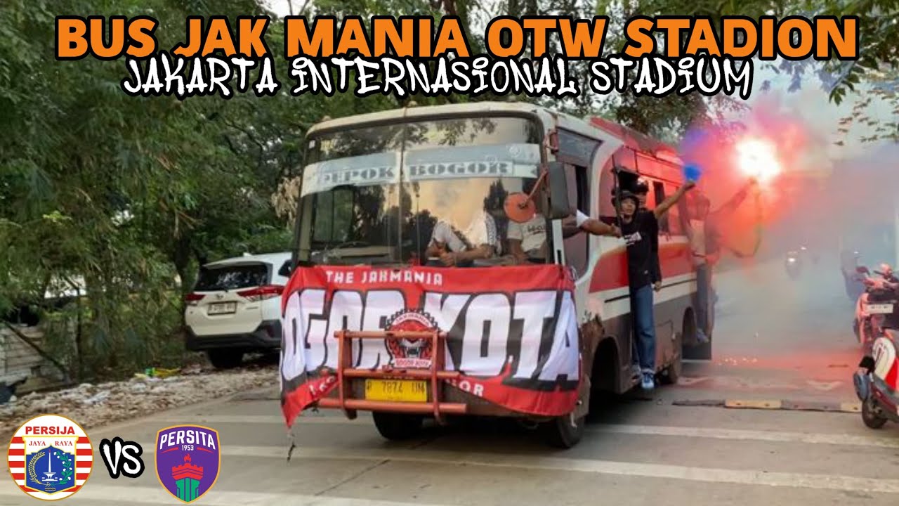 Video Bus-Bus JAK MANIA Berdatangan Ke Stadion Jis (Persija vs Persita) !!!