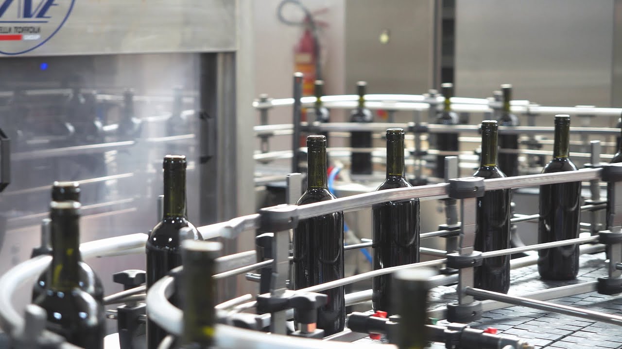 Linea Automatica per il Confezionamento di Vini Pregiati Cantine Due Palme
