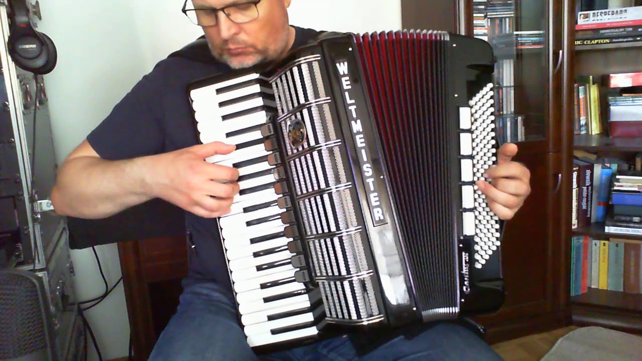 Flick-Flack. Music by Albert Vossen, arr. by Bela Vollgraf. Accordion Cantus IV