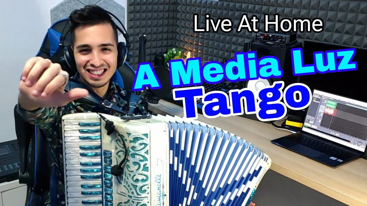 A MEDIA LUZ | Tango fisarmonica ANTONIO TANCA (Live At Home)