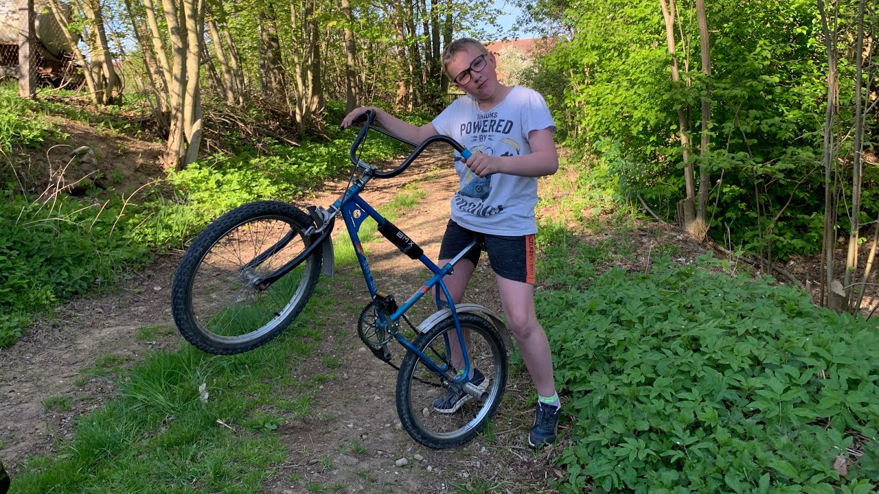 Vrak BMX 20 se konečně po roce dostavěl