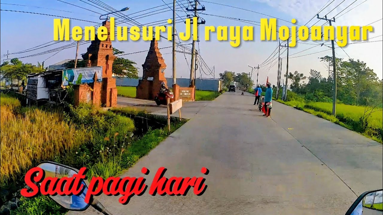 Perjalan di Jl raya Bangsal - Mojoanyar