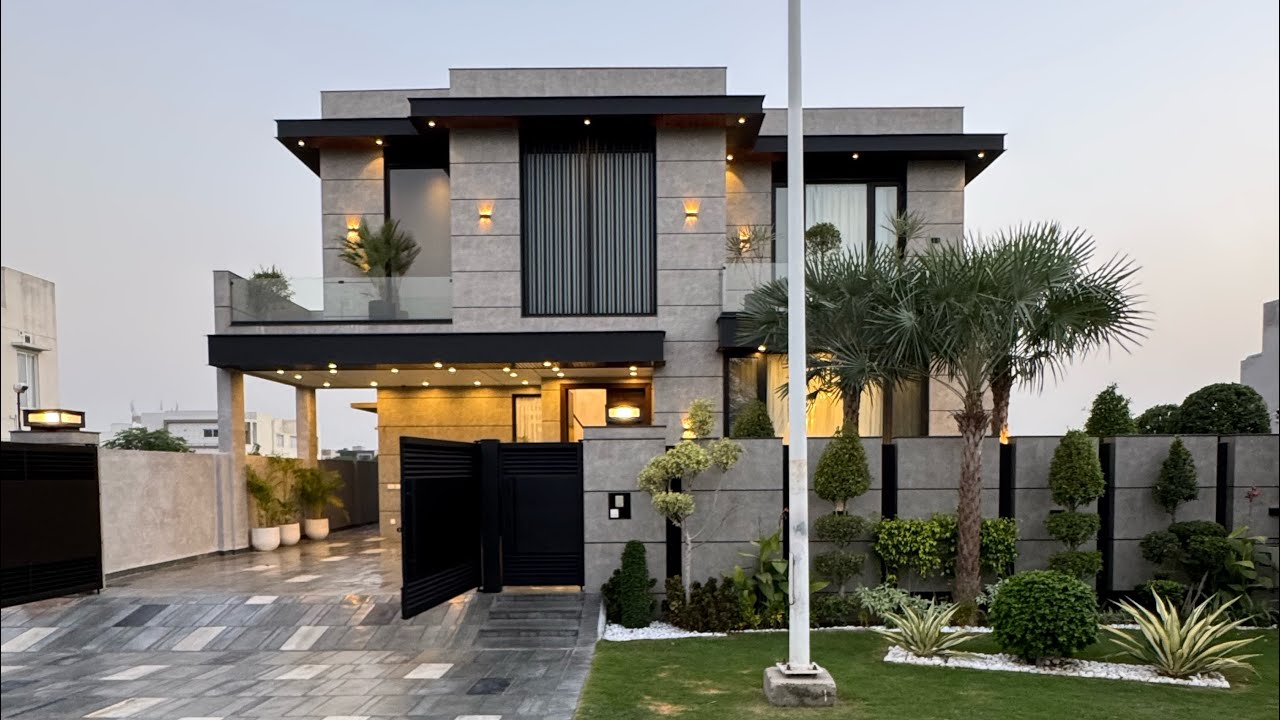 1 KANAL FULLY furnished HOUSE FOR SALE IN DHA PHASE 7 CALL 0307-6089887 