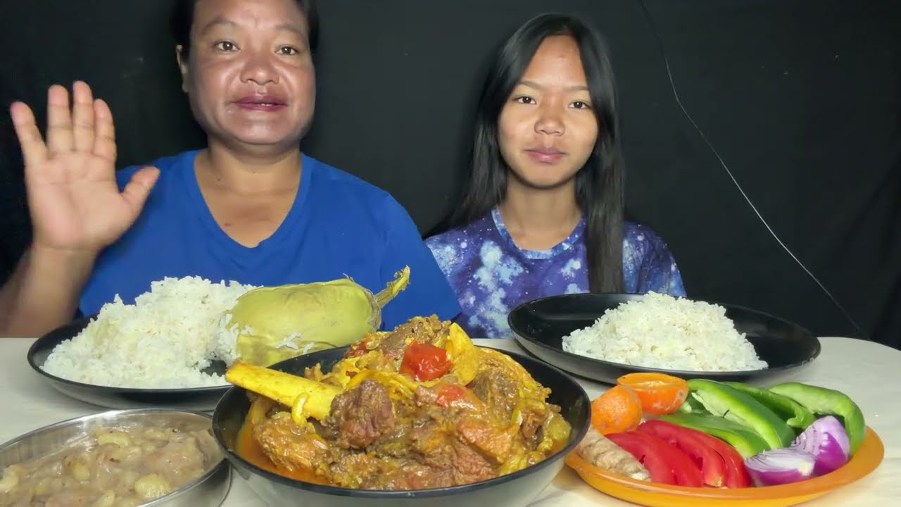  Mukbang With My Daughter // Eating Beefbone, Salad, Eggplant & Eromba