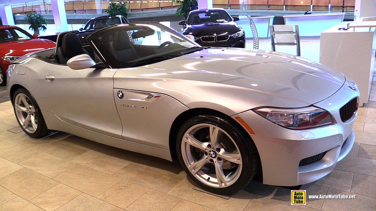 2015 BMW Z4 sDrive 28i Roadster - Exterior and Interior Walkaround - 2015 Ottawa Gatineau Auto Show