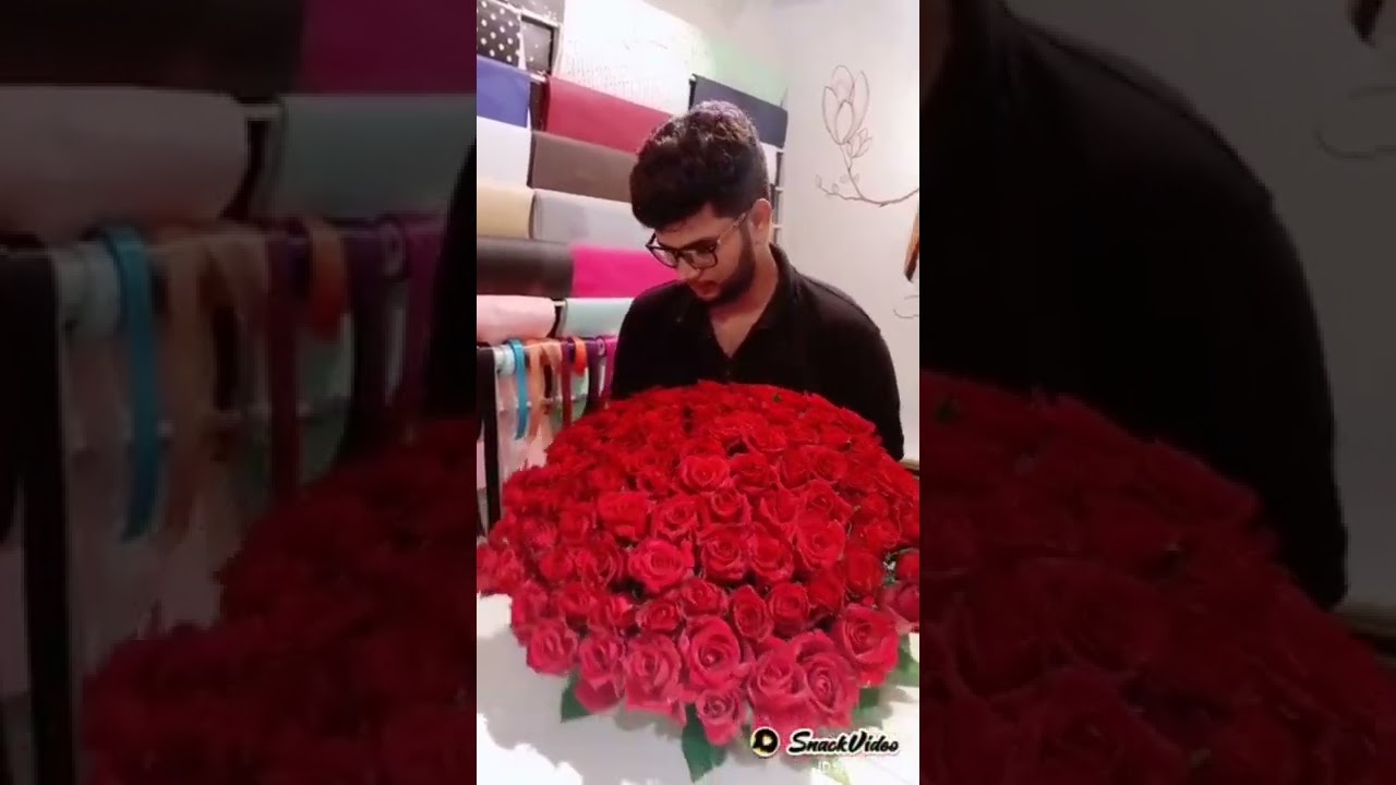 making rose imported flower fresh 100 rose making florist sabir Ali the bloom box co pk