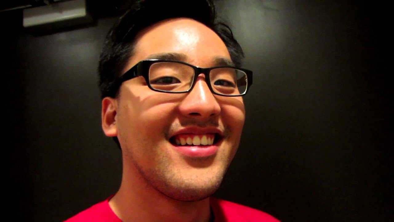 Heejun Han & Hollie Cavanagh - HeeTalk Show