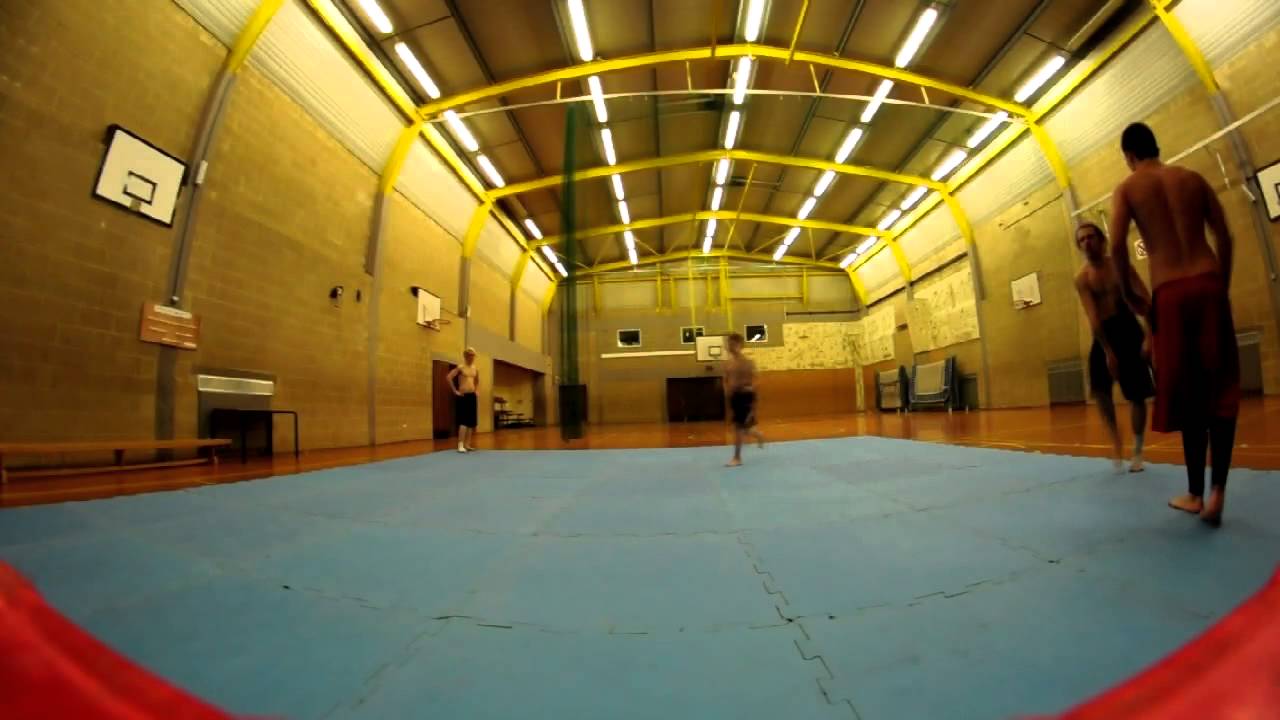 Eccentricks UK. Deck sesh! 2013.