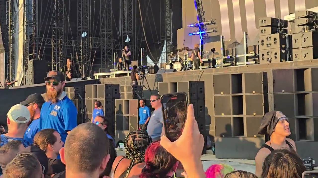 Marilyn manson louder than life 2025