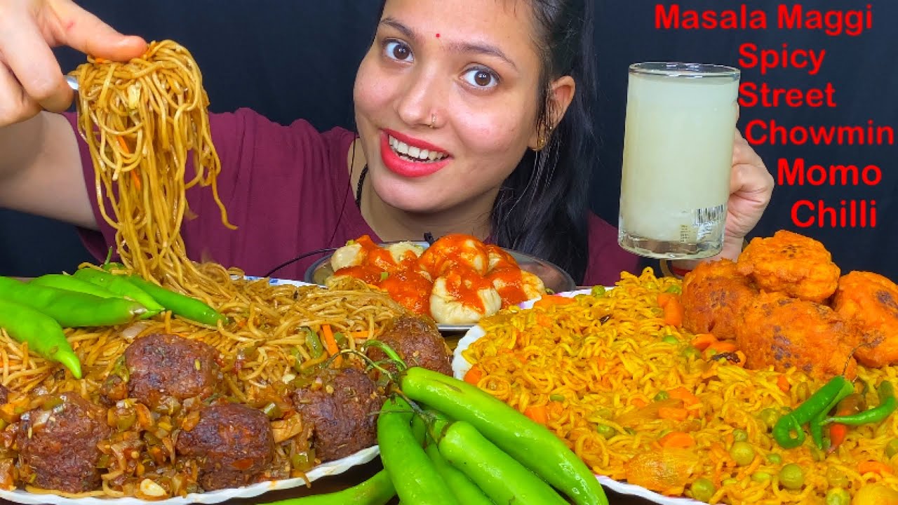 Eating Spicy 🔥 Maggi Masala, Street Spicy Chowmin, Manchurian, Gobi Pakoda, Momo | Street Food Show