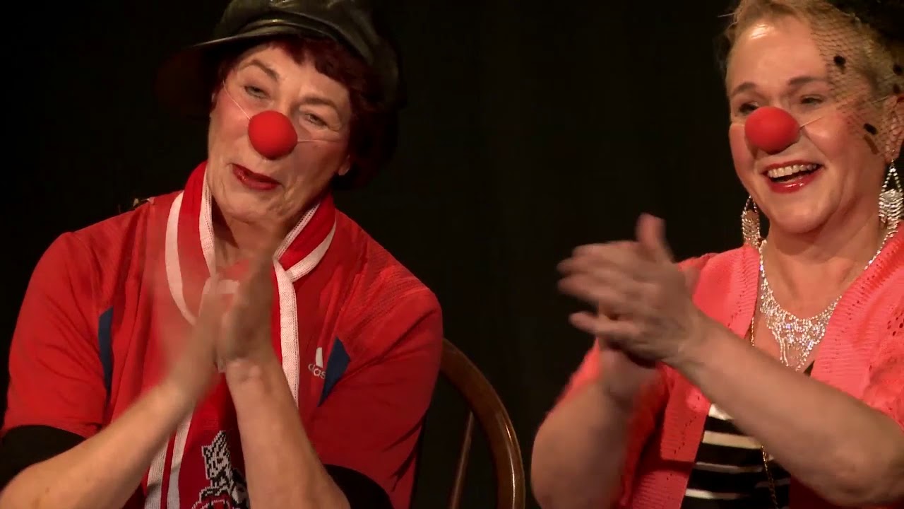 Clown-Duo Dr. Petra Klapps und Susanne Blechschmidt: „Zwei Szenen aus der Kölner Oper“