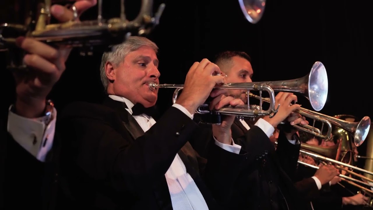 MÁRCIO GOMES & SP POPS SYMPHONIC - “Escultura” (Adelino Moreira)