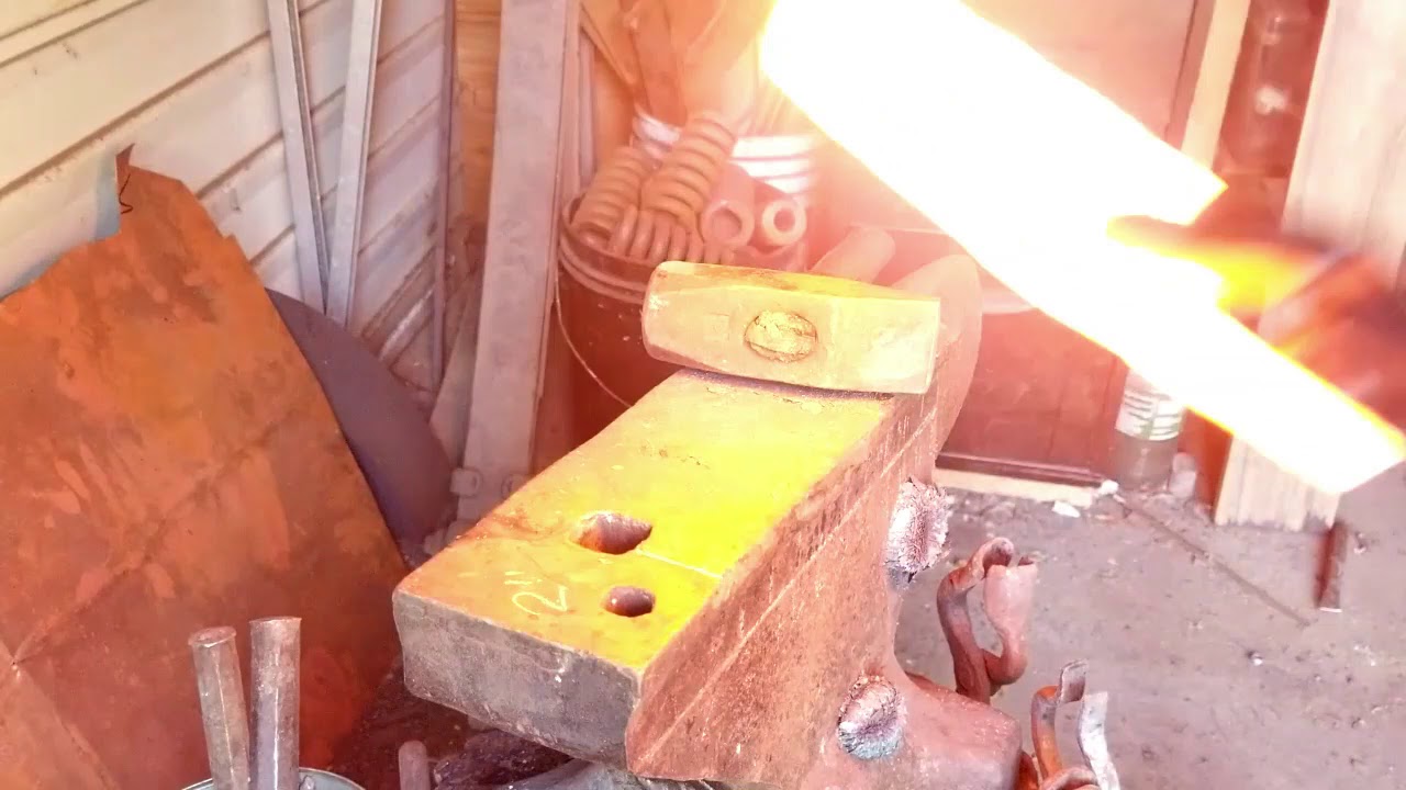 Forging a DAMASCUS GYUTO Knife part 1
