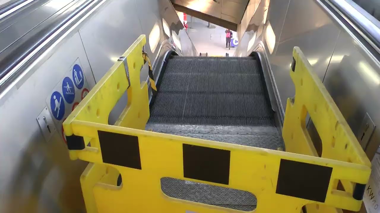 Die Stehtreppen vom Bahnhof Südkreuz, Stresow, 20.02.2026