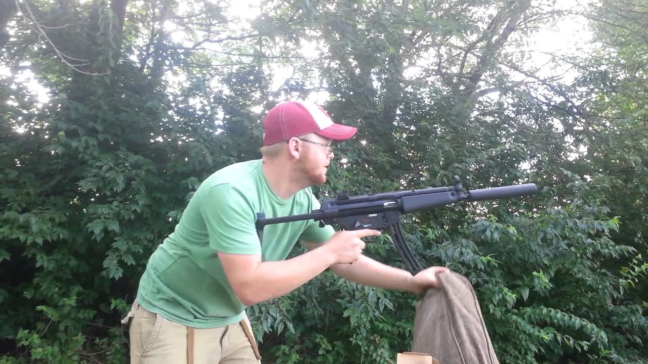 H&K MP5A5 sound tests (LOL)