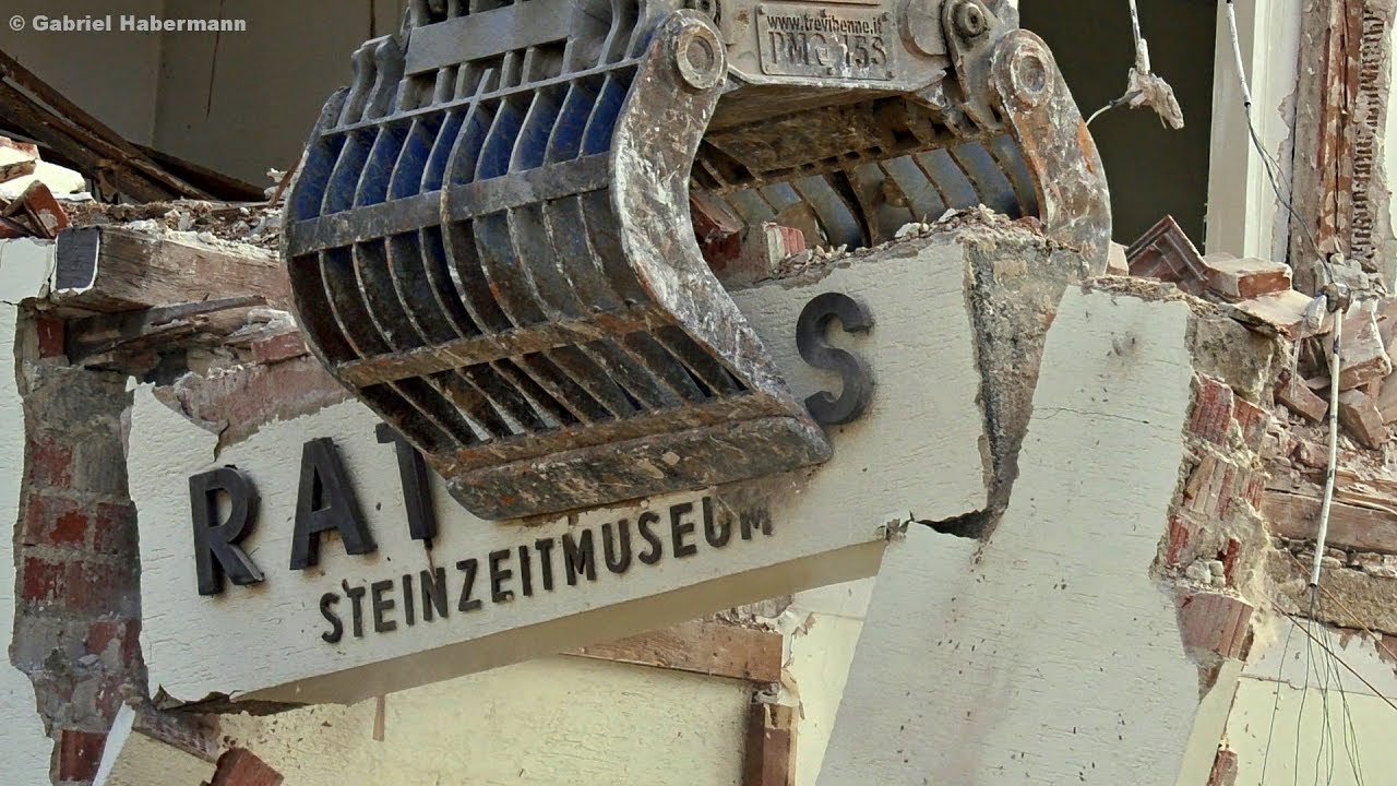 Abriss Rathaus Kleinheppach bei Korb im Remstal