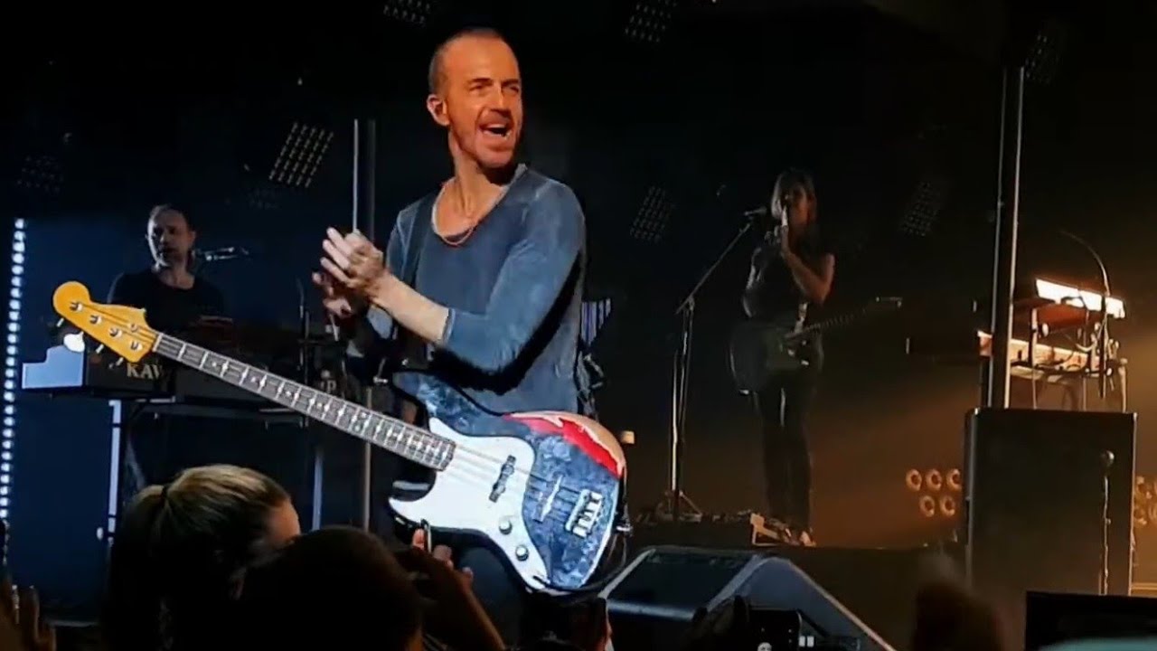 Calogero - Je joue de la musique (LIVE)
