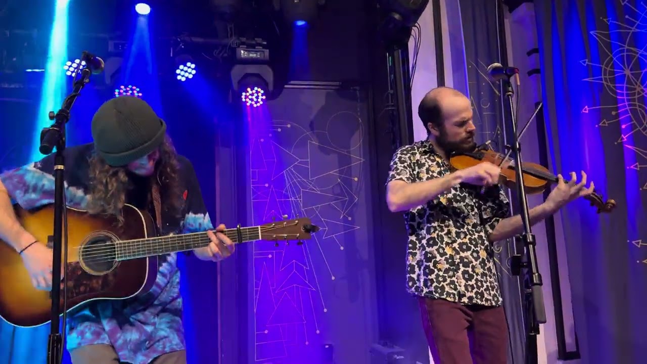 Sicard Hollow – «Midnight Moonlight», концерт в Роаноке, Вирджиния, 27.12.2025.