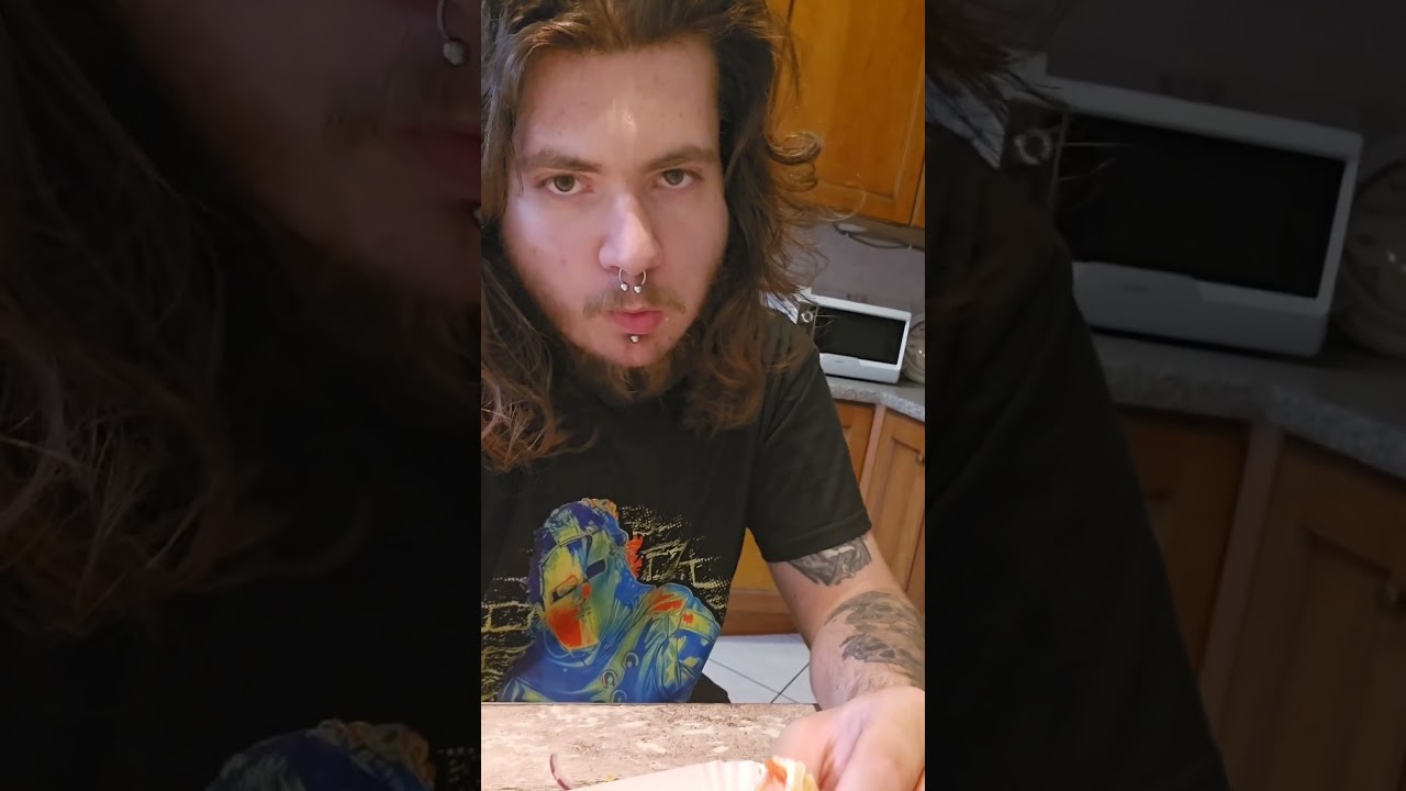 White Widow CBD legal weed