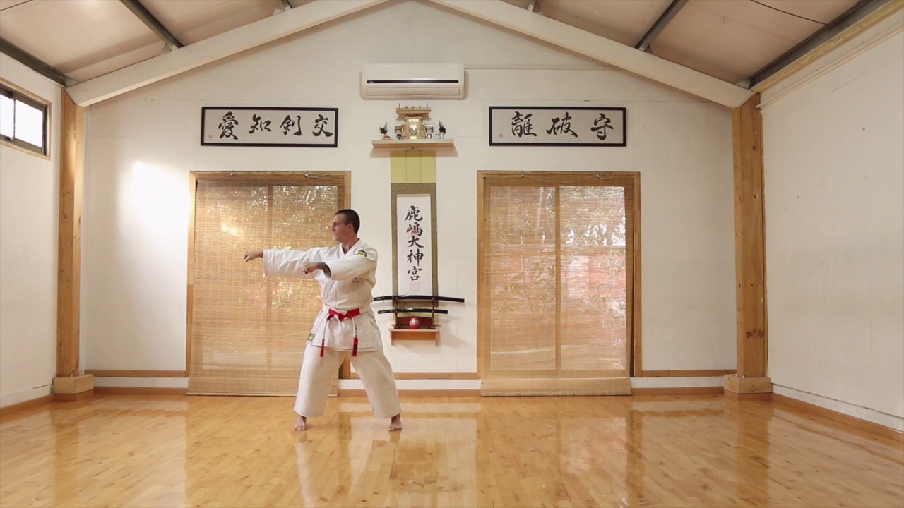 Sensei Mariano Melfi  - Naihanchi Shodan