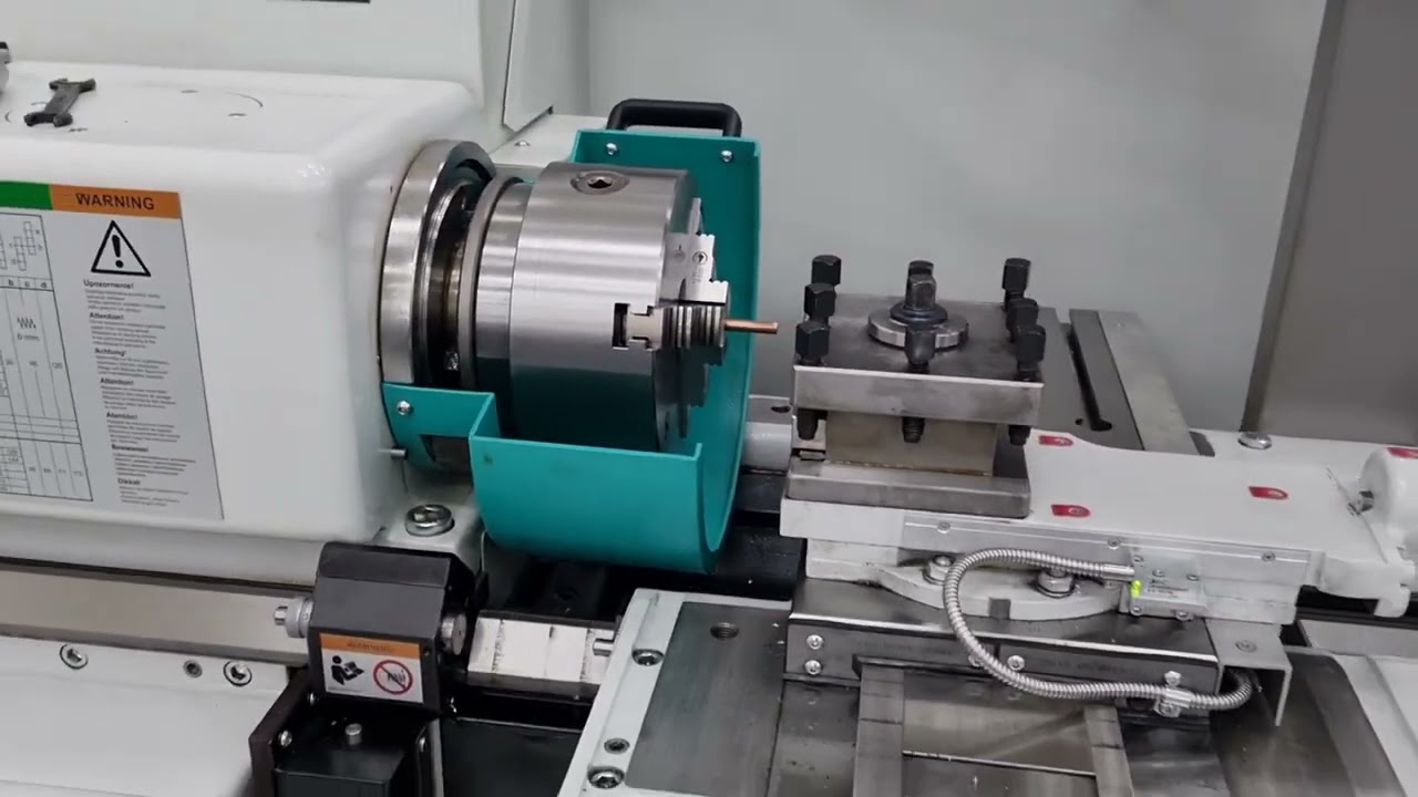 Tokarka uniwersalna do metalu Trens SN 32