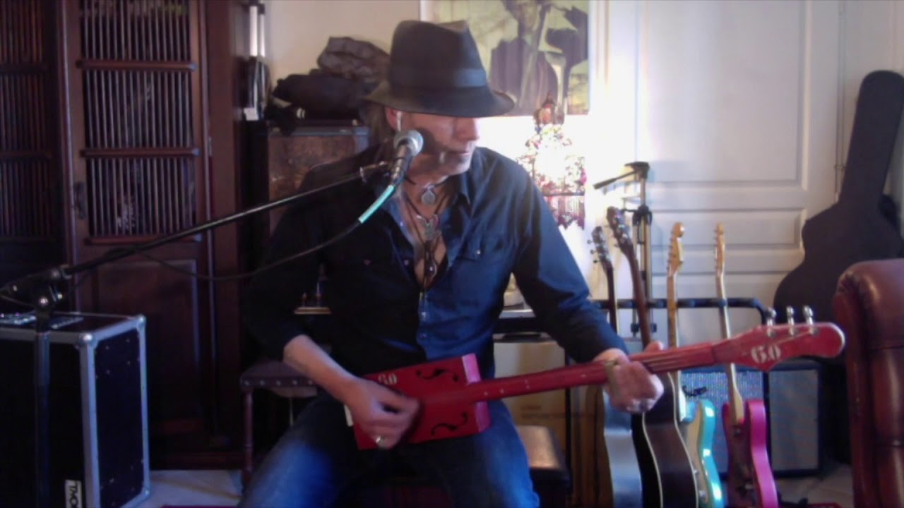 Carl Wyatt & The Delta Voodoo Kings  - Just Like That  - The Lock-down Session - June 5th 2020