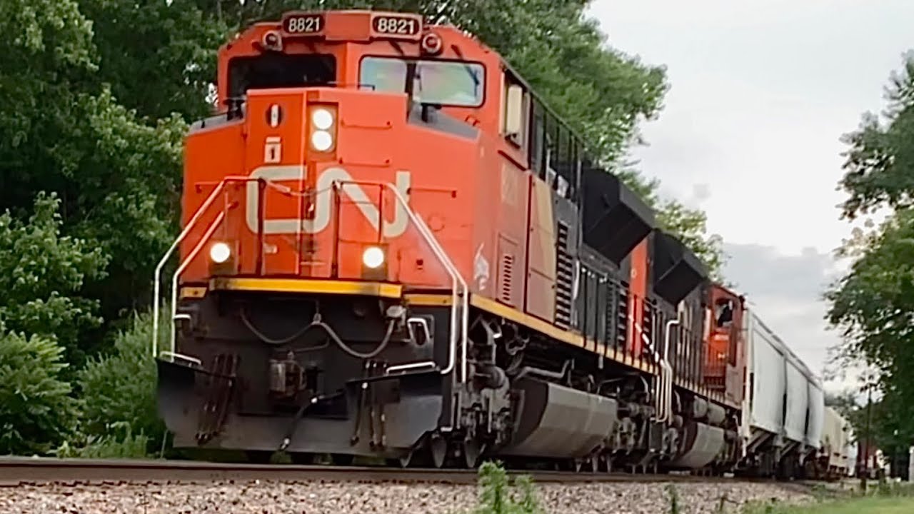 Chasing A450 (CN 8821/CN 8950) With Nice P5! Menominee, MI-Oconto. WI. {7~5~23}