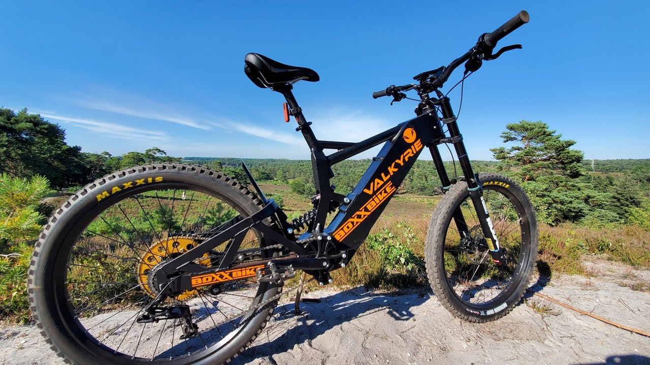 Valkyrie Boxxbike monster electric downhill bike